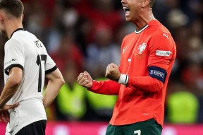 MANGUAN-包含欧国联比赛：西班牙客场大胜六球，送出疯狂绝杀的词条