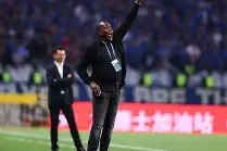 MANGUAN-维拉客场逼平，保住联赛积分榜前十